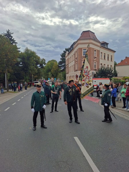 2026-09-20-Weinfestumzug-01