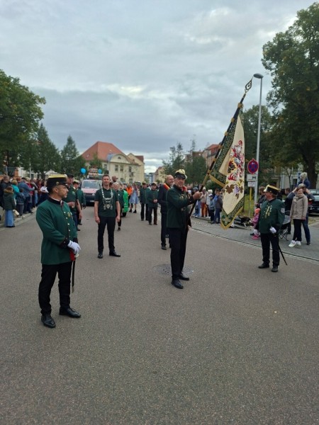 2026-09-20-Weinfestumzug-07